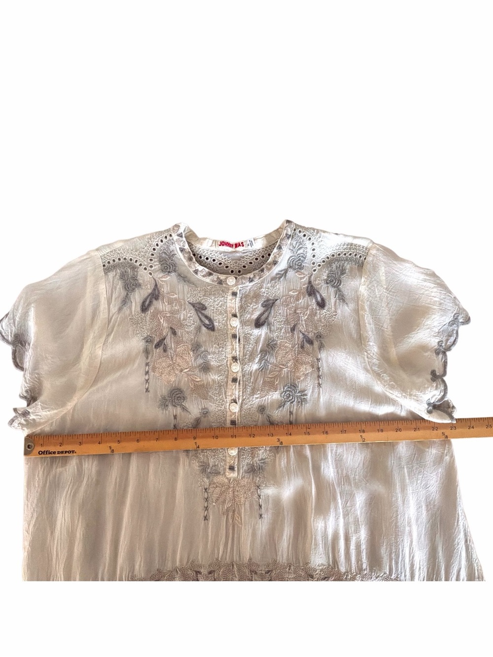 Johnny Was XL Ivory Embroidered Floral Boho Tunic Blouse Cupra Rayon - Picture 3 of 5